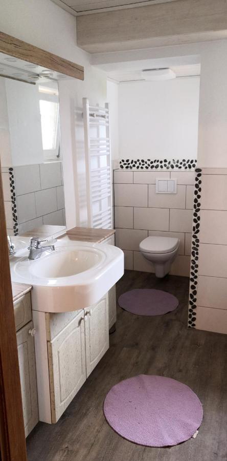Apartment Auszeit Mit Kueche Viel Ruhe Und Natur Untrasried Buitenkant foto