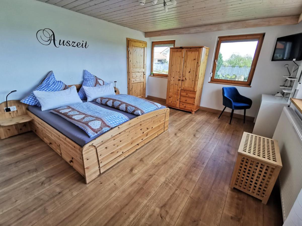 Apartment Auszeit Mit Kueche Viel Ruhe Und Natur Untrasried Buitenkant foto